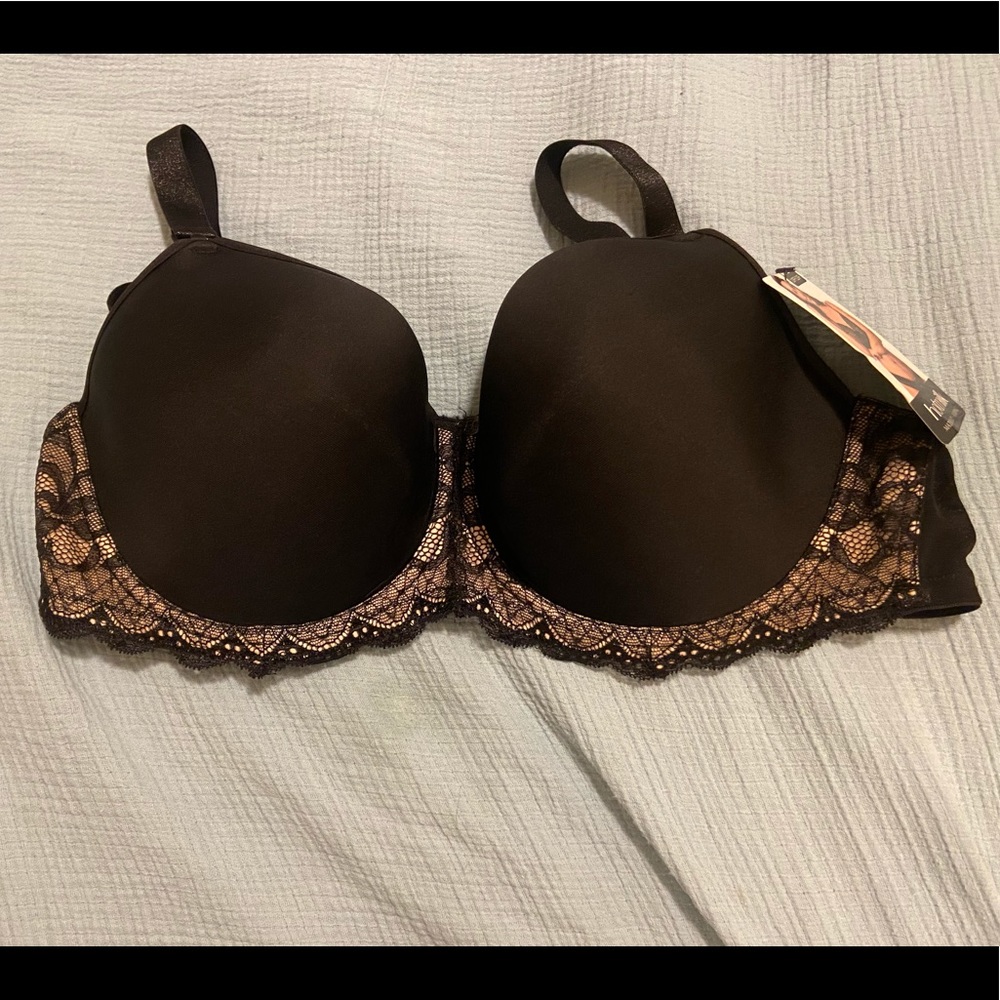 HOTMILK Obsession Moulded Underwire Nursing Bra Size 32FF (US 32H) NWT